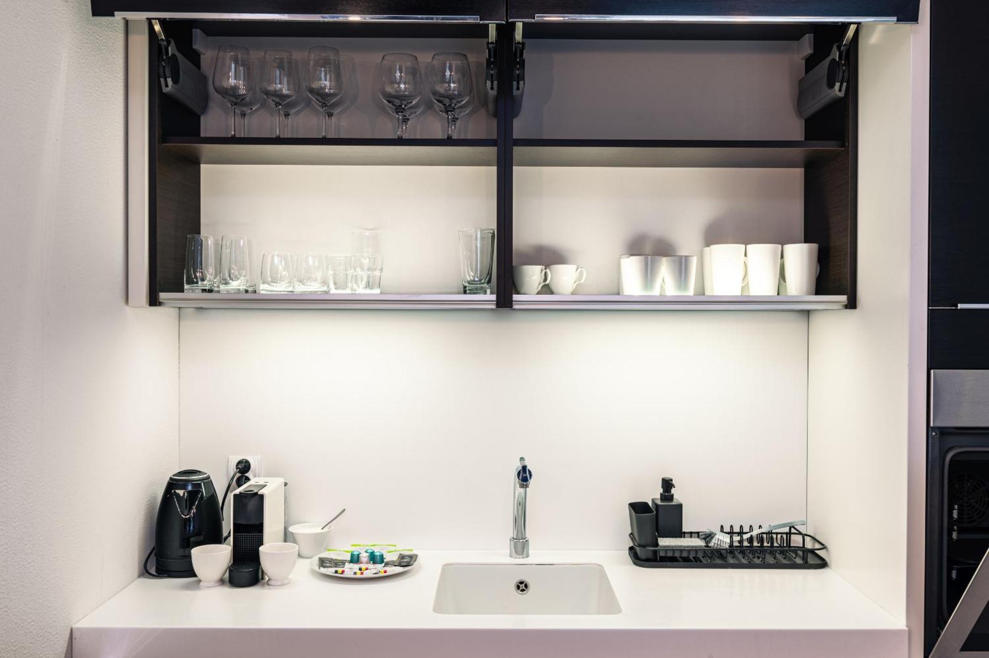 Center - Parking, Balcony, Workspace, Ac - By Rentujemy *